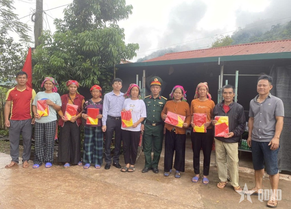 Bám dân, giữ vững địa bàn vùng biên yên bình, phát triển